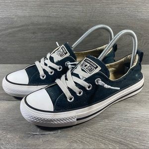 Converse Low Top Sneakers 👟